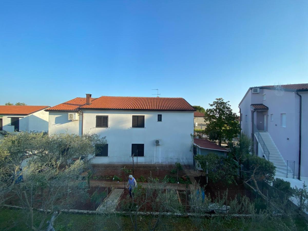 Apartman Milka Novigrad Istria Eksteriør bilde